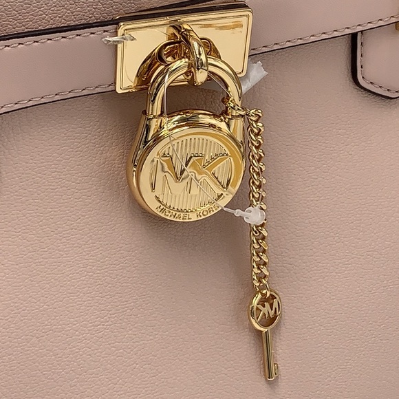 MICHAEL KORS HAMILTON MEDIUM
SATCHEL SHOULDER CROSSBODY BAG
POWDER BLUSH COLOR - Picture 9 of 15